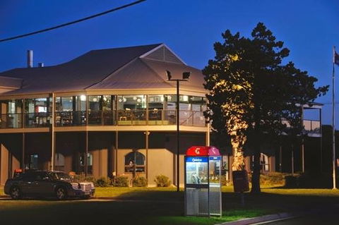 St Kilda Beach Hotel - Suburb Australia 0