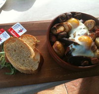 The Clubhouse Bar Bistro - Suburb Australia