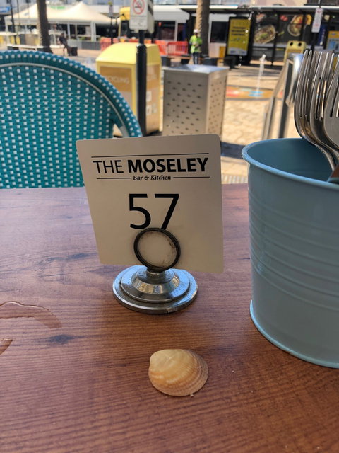 The Moseley Bar & Kitchen - Suburb Australia 8