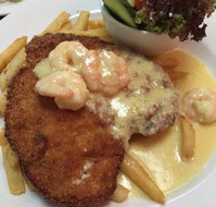 The Colonnades Tavern - Suburb Australia