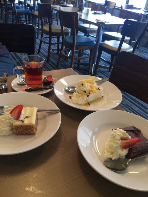 The Valley Inn - Suburb Australia 8