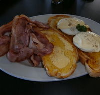 Lakes Bakery Cafe - Suburb Australia