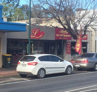 Lovell's Bakery on the Murray - Suburb Australia