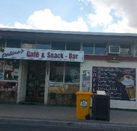 Daline's Cafe  Snackbar - Suburb Australia
