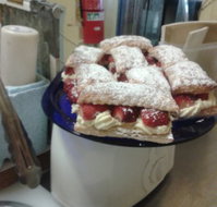 Dascul's Diner - Suburb Australia