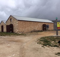 Mt Dutton Bay Woolshed Cafe - Suburb Australia