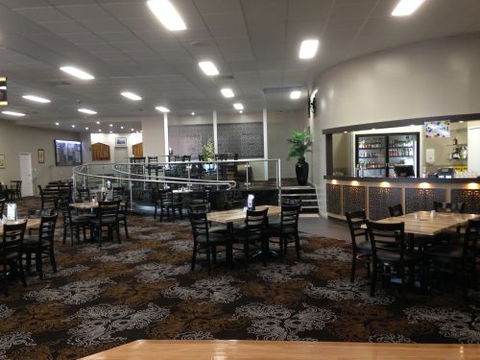 Kingaroy RSL - Suburb Australia 3