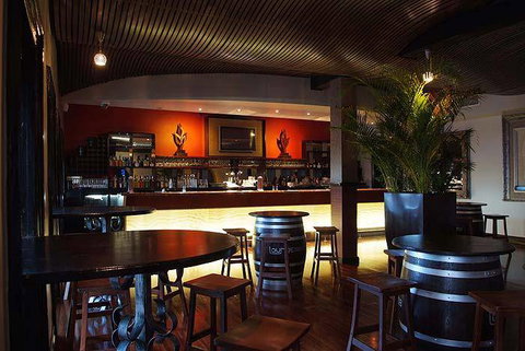 Lounge 1868 - Suburb Australia 1