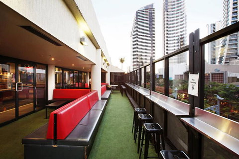 Surfers Beer Garden - Suburb Australia 1