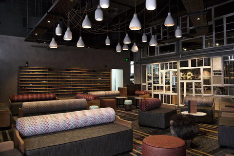 Walrus Social House - Suburb Australia 3