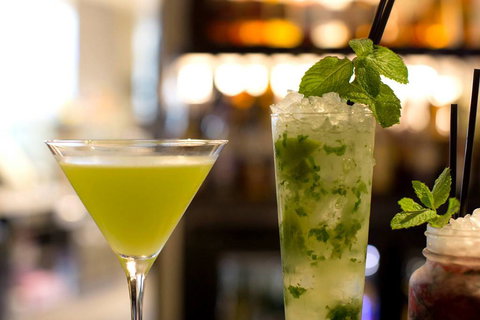 Walrus Social House - Suburb Australia 4