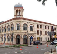 Bullys Nightclub - Suburb Australia