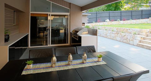 Beachside Kitchens - Suburb Australia 5