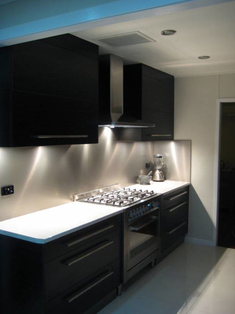 Isakit - Suburb Australia 2