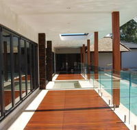 Suncoast Windows.com.au - Suburb Australia