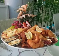 Aqua Cafe On Broadwater - Suburb Australia
