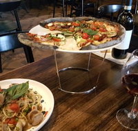 Gemellini Nobby Beach - Suburb Australia