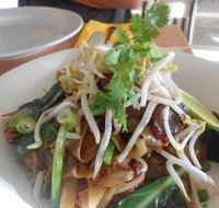 Lucky Buddha Thai Restaurant - Suburb Australia