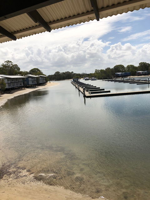 Marlin Bar Tavern - Suburb Australia 4