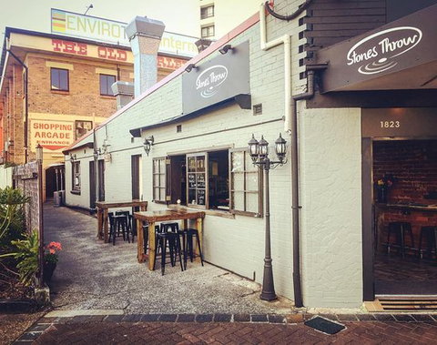 Stones Throw - Suburb Australia 0