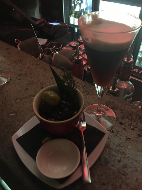 Tonic On Chirn - Suburb Australia 1