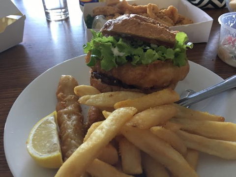 Off The Hook - Suburb Australia 0