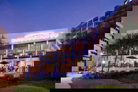 Bridgewater Q Restaurant