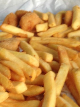 Bushland Beach Convenience & Takeaway - Suburb Australia 0