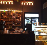 Alfresco pizzeria and wine bar - Suburb Australia