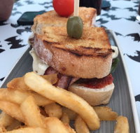 Central Beach Club - Suburb Australia