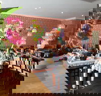 Thai on Birkdale Restaurant - Suburb Australia