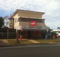 Katie's Korner Pie Shop - Suburb Australia