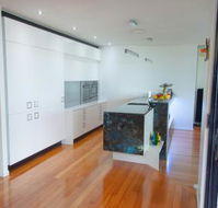 Nissen Quality Cabinet Makers  Stone Masons - Suburb Australia