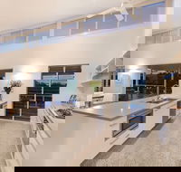 APT Creative Kitchens - Suburb Australia