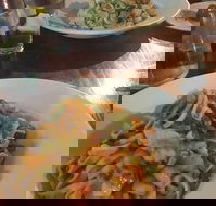 Holloways Pizza and pasta - Suburb Australia