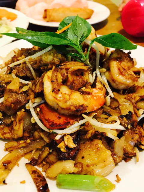 Lan's Vietnamese Restaurant - Suburb Australia 1