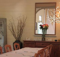 Obi's Restaurant - Suburb Australia