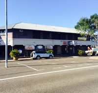 The Burdekin Hotel Restaurant - Suburb Australia