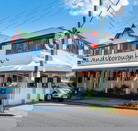 Landsborough Pub - Suburb Australia