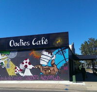 Oodies Cafe - Suburb Australia