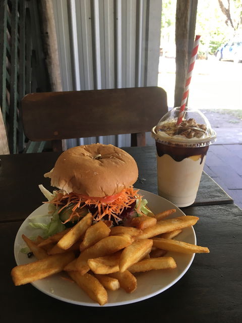Flaggy Rock Cafe - Suburb Australia 1