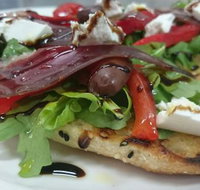 Mena Creek Hotel - Suburb Australia