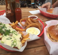 Le Bon Ton - Suburb Australia