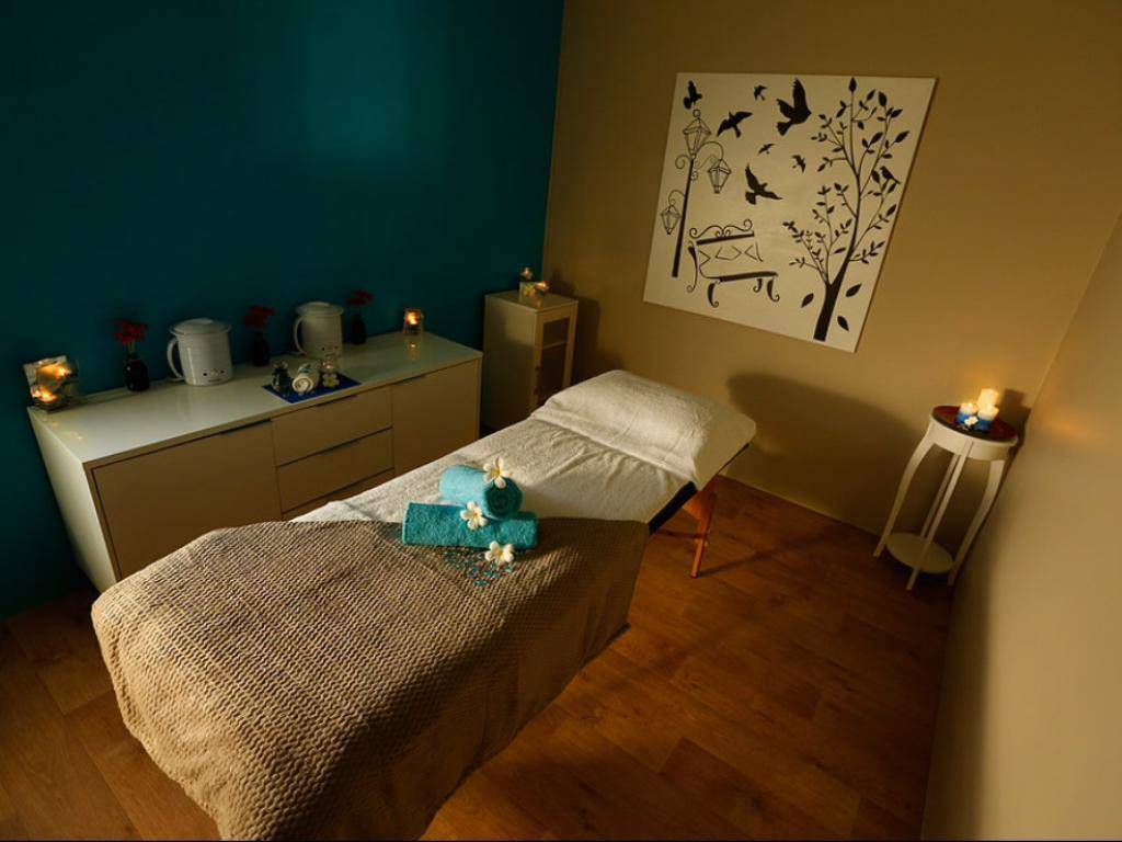 Beauty Salons Smithfield QLD Suburb Australia