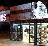 Headlines Hair  Beauty - Suburb Australia