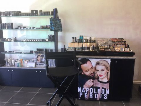 Image Beauty & Hair - Suburb Australia 3