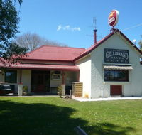 Gellibrand River Hotel - Suburb Australia