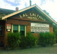 Lal Lal Falls Hotel - Suburb Australia