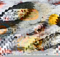 Mas Tinto - Suburb Australia