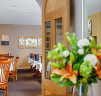 Trappers Steak and Seafood Restaurant - Suburb Australia
